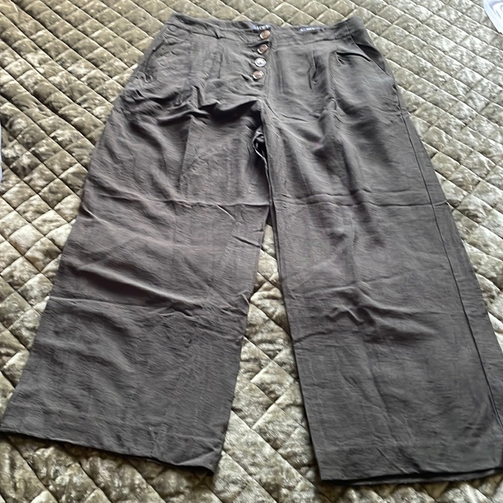 Loft culottes- cropped pants